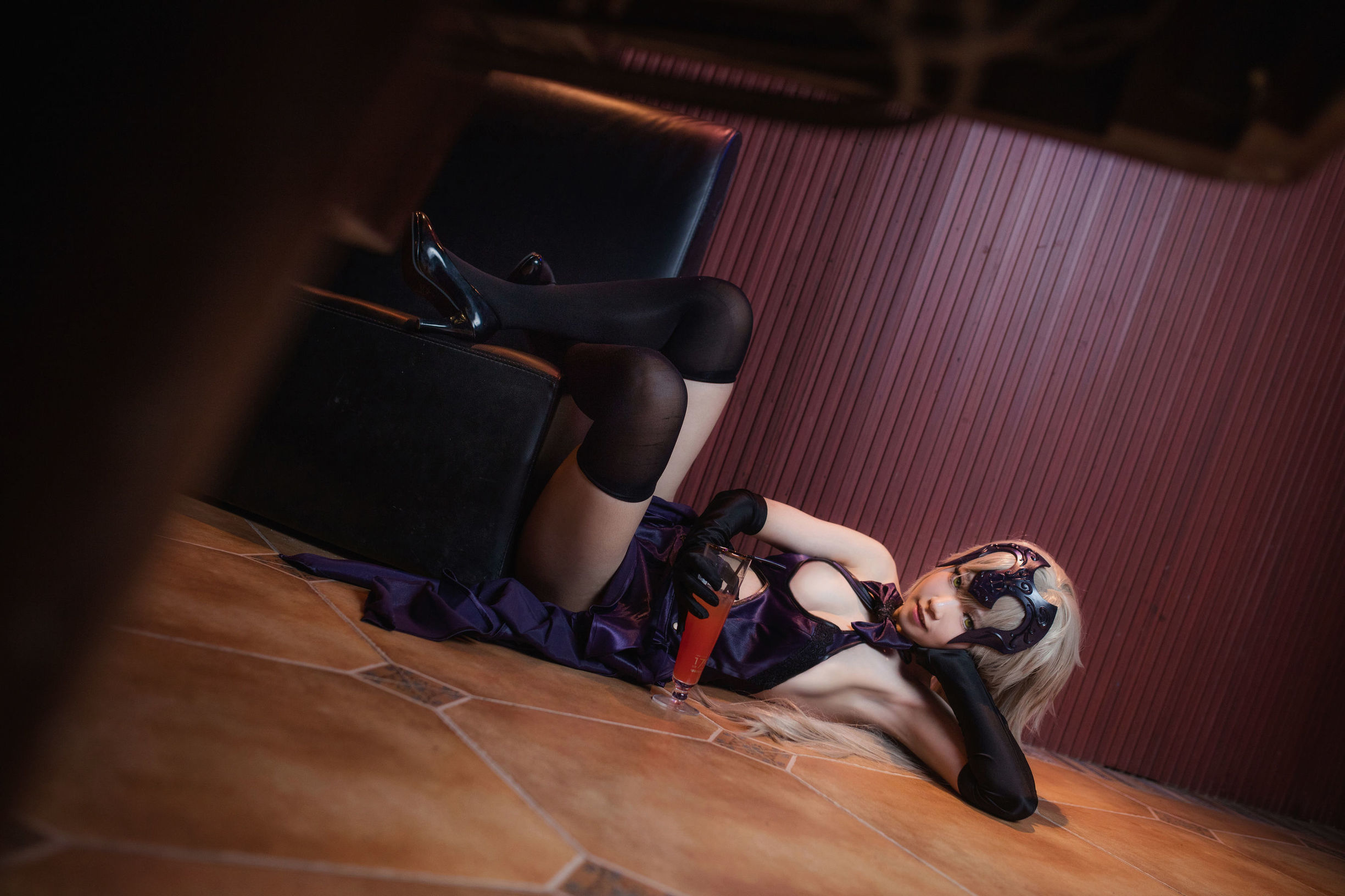 [网红COSER]肉宅聖夜の晚餐插图